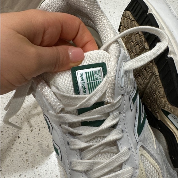 New Balance Women's Cream and Mint Sneakers - Picture 13 of 13